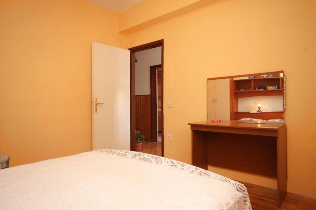 Apartment Sali 8174A Bagian luar foto