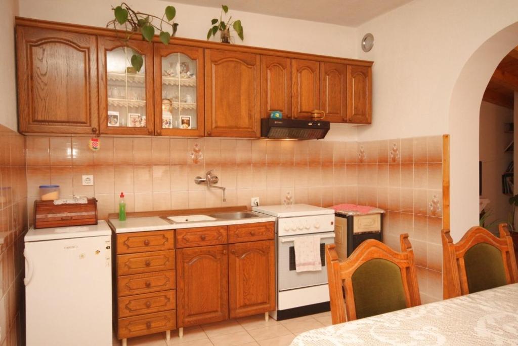 Apartment Sali 8174A Bagian luar foto